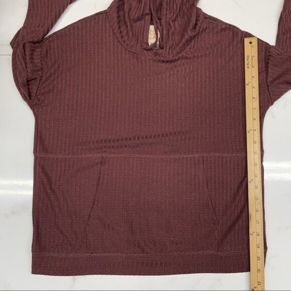 Chaser Waffle Knit Thermal Thumbhole Drop Shoulder Kanga Pocket Pullover Hoodie - Picture 7 of 8